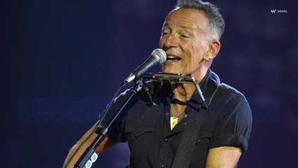 Bruce Springsteen Cashes In on Music Discography