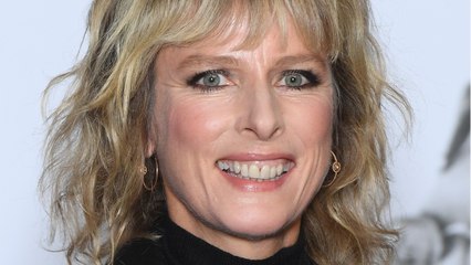 GALA VIDÉO - Karin Viard "comme un lion en cage" : sa jeunesse compliquée chez ses grands-parents