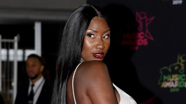 GALA VIDÉO - Aya Nakamura : une nouvelle petite pique à Anne-Elisabeth Lemoine ?