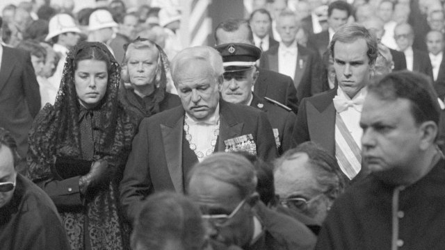 GALA VIDÉO - À la mort de Grace Kelly, le prince Rainier III s'est senti « vide et « abandonné