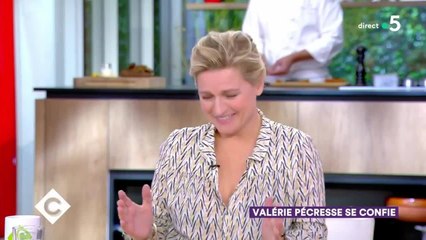 GALA VIDÉO - Prise de bec virulente entre Anne-Elisabeth Lemoine et Valérie Pécresse