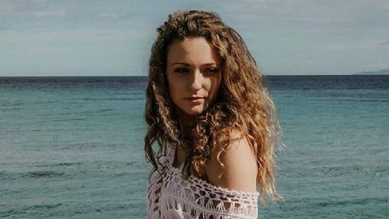 GALA VIDÉO - Miss Corse filmée topless : Manon Jean-Mistral refuse de retirer sa plainte