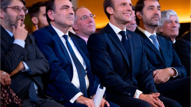 GALA VIDEO - Emmanuel Macron : cette mauvaise habitude qui déplaisait à Brigitte qu’il a su gommer