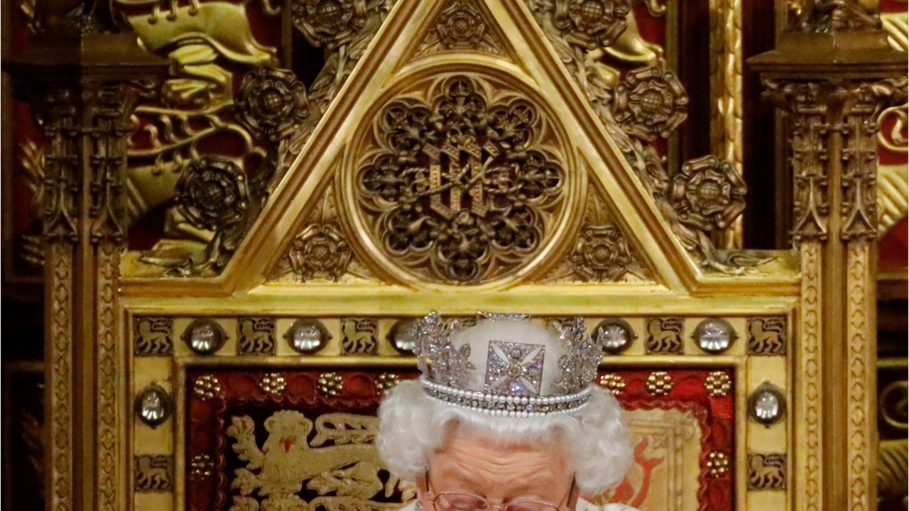 GALA VIEO - Elizabeth II, très fatiguée à 93 ans : ce signe qui ne trompe pas