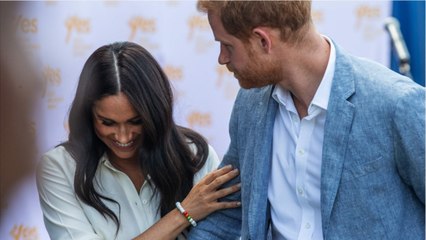 GALA VIDEO - Meghan Markle et Harry : le documentaire sur leur Royal Tour promet d'étonnantes révélations