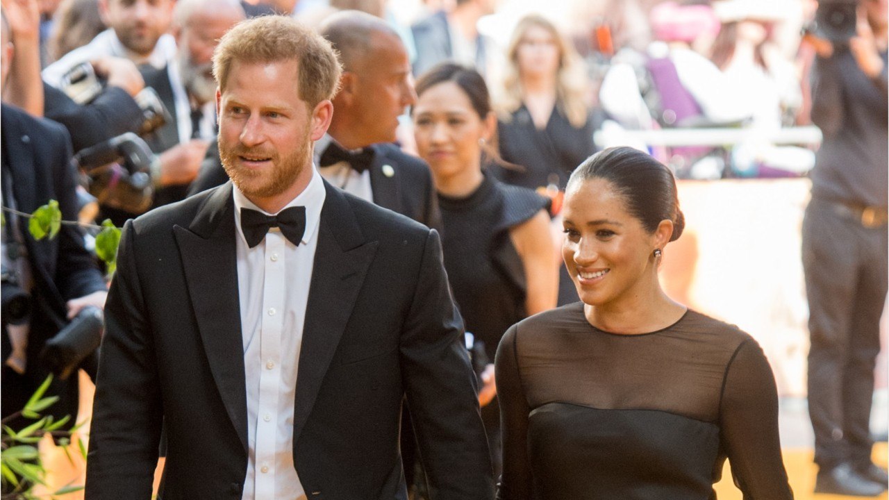 GALA VIDEO - Meghan Markle et Harry : toutes les photos des stars au mariage de Misha Nonoo à Rome