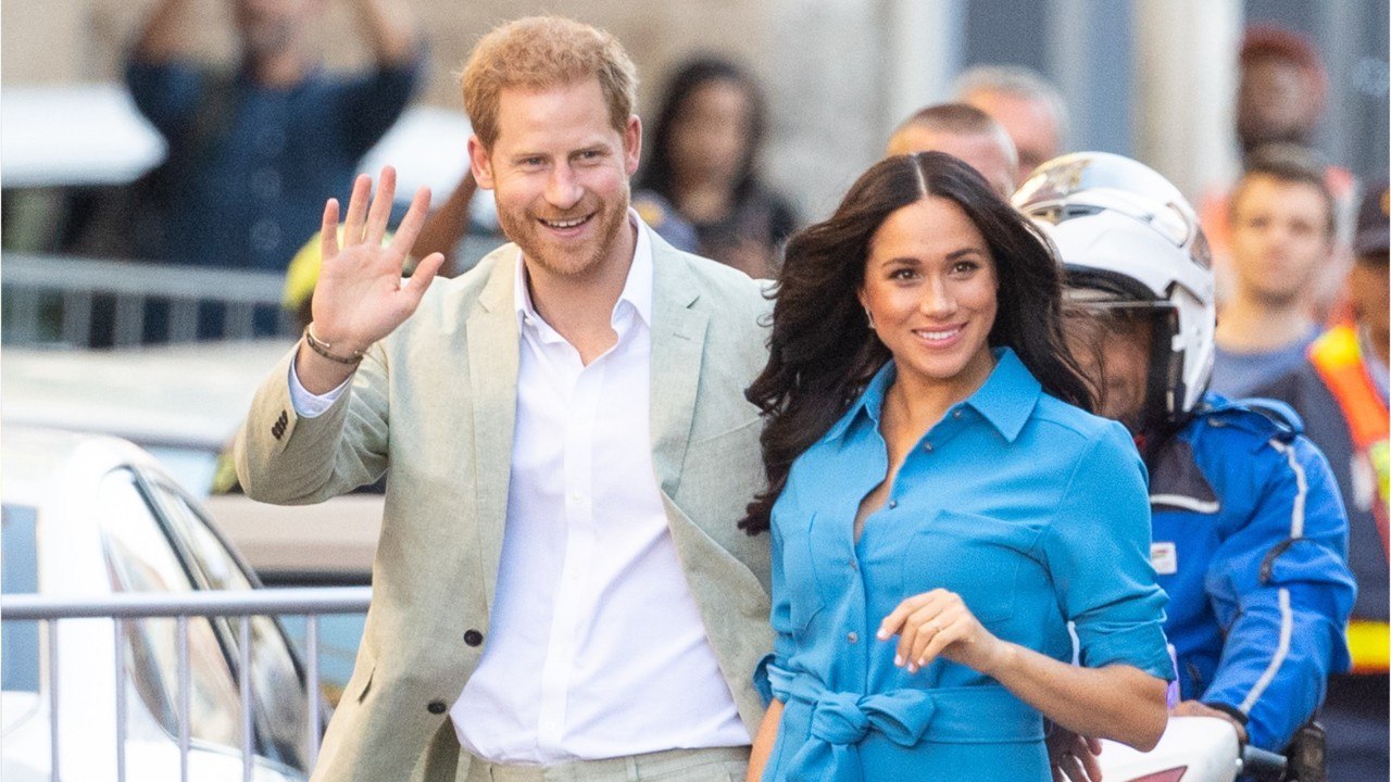 GALA VIDEO - Le prince Harry en guerre contre les médias : ce drôle de projet envisagé avec son frère William