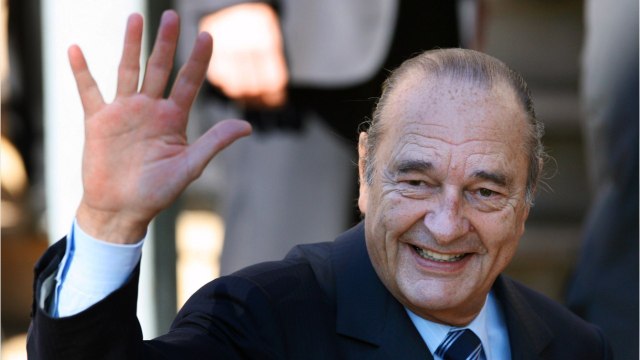 GALA VIDEO - Jacques Chirac dragueur invétéré : quand il faisait passer des petits mots en douce
