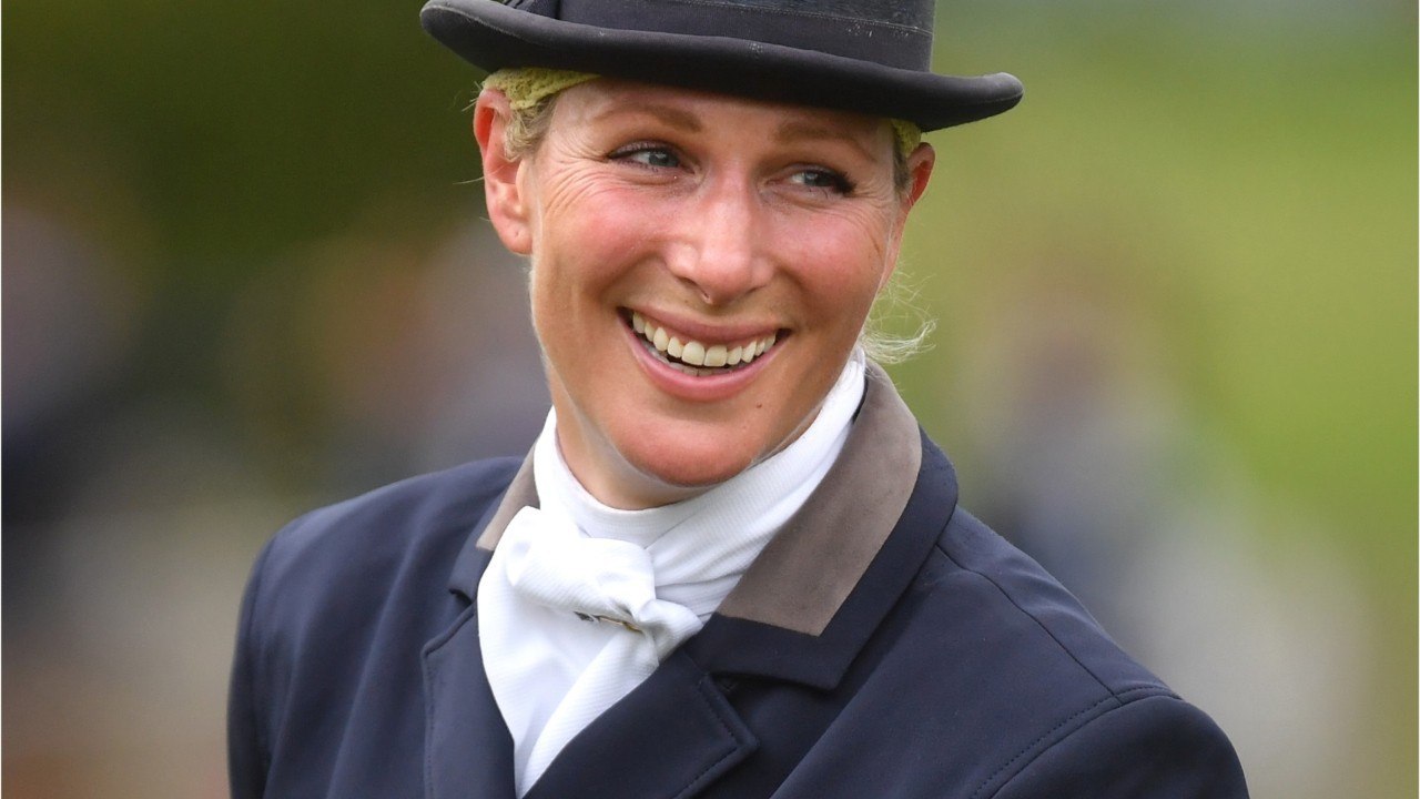 GALA VIDEO - Zara Tindall, la petite fille de la reine victime d’une grosse chute de cheval
