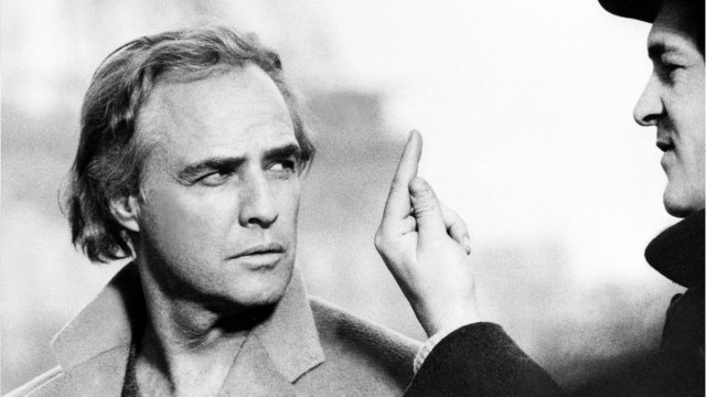 GALA VIDÉO - Michael Jackson accusé de pédophilie : le jour où Marlon Brando a accablé le chanteur devant les enquêteurs