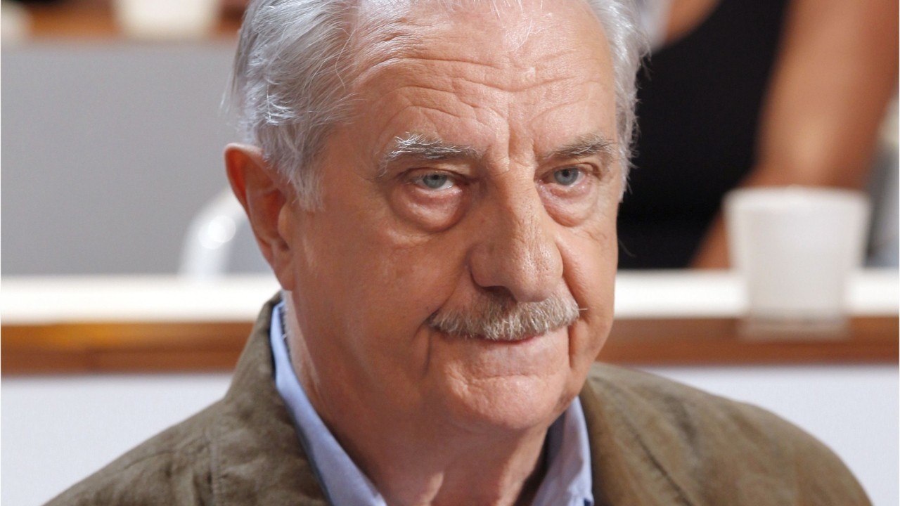 GALA VIDÉO - Quand Michel Aumont se confiait sur ses problèmes d’alcool : « C’est tellement bon cette saleté-là ! "