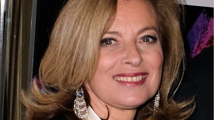 GALA VIDEO – Valérie Trierweiler, amoureuse, partage un cliché très personnel avec son chéri