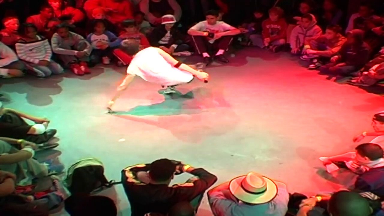 MIXED CIRCLES AND ATMOSPHERE | THE NOTORIOUS IBE 2004