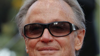 GALA VIDEO : Mort de Peter Fonda (Easy Rider): cette tragédie que sa grande soeur Jane et lui ont vécue enfants