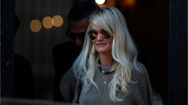 GALA VIDEO - Laeticia Hallyday : cette somme folle qu’elle dépense chez le coiffeur