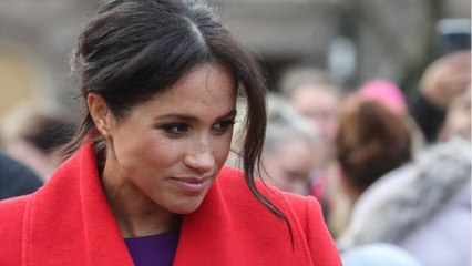 GALA VIDÉO - Meghan Markle, opportuniste ? Ce drôle de sms envoyé à une amie après sa rencontre avec Harry