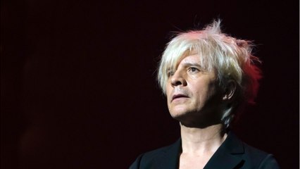 GALA VIDEO - Nicola Sirkis : l'étonnant hommage de François Hollande à son groupe Indochine