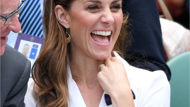 GALA VIDEO : Kate Middleton adresse un nouveau clin d'oeil à Diana au baptême d'Archie