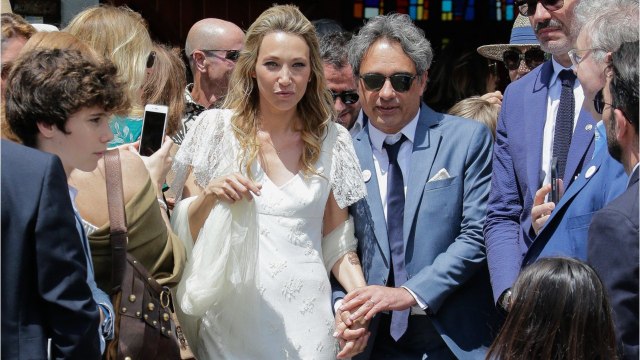 GALA VIDEO - Mariage de Laura Smet : retour sur sa relation compliquée avec Frédéric Beigbeder