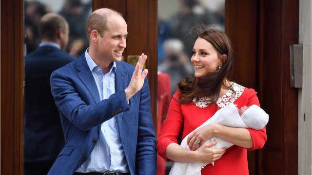 GALA VIDÉO - Kate Middleton, bien décidée à avoir un 4e enfant malgré ses grossesses difficiles