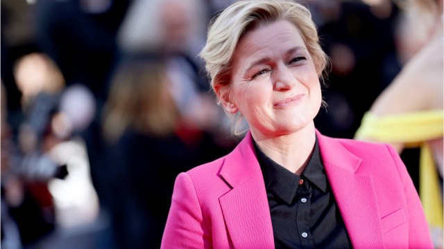 GALA VIDEO : Anne-Elisabeth Lemoine (C à vous) : ce drôle de conseil qu’elle a reçu de la part d’un couple de téléspectateurs