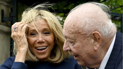 GALA VIDEO - Jet de détritus, invectives… L'accueil rock'n'roll de Brigitte Macron à Marseille