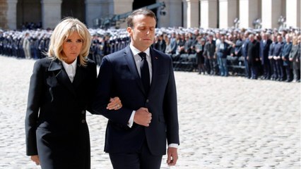 GALA VIDEO - Brigitte Macron incontournable à l'Élysée ? Elle amoindrit son influence