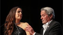 GALA VIDEO - Alain Delon s’avoue “un peu dépressif” : pourquoi sa fille Anouchka n’arrive pas à le sortir de sa mélancolie