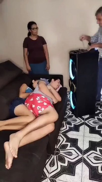 rir sem parar...