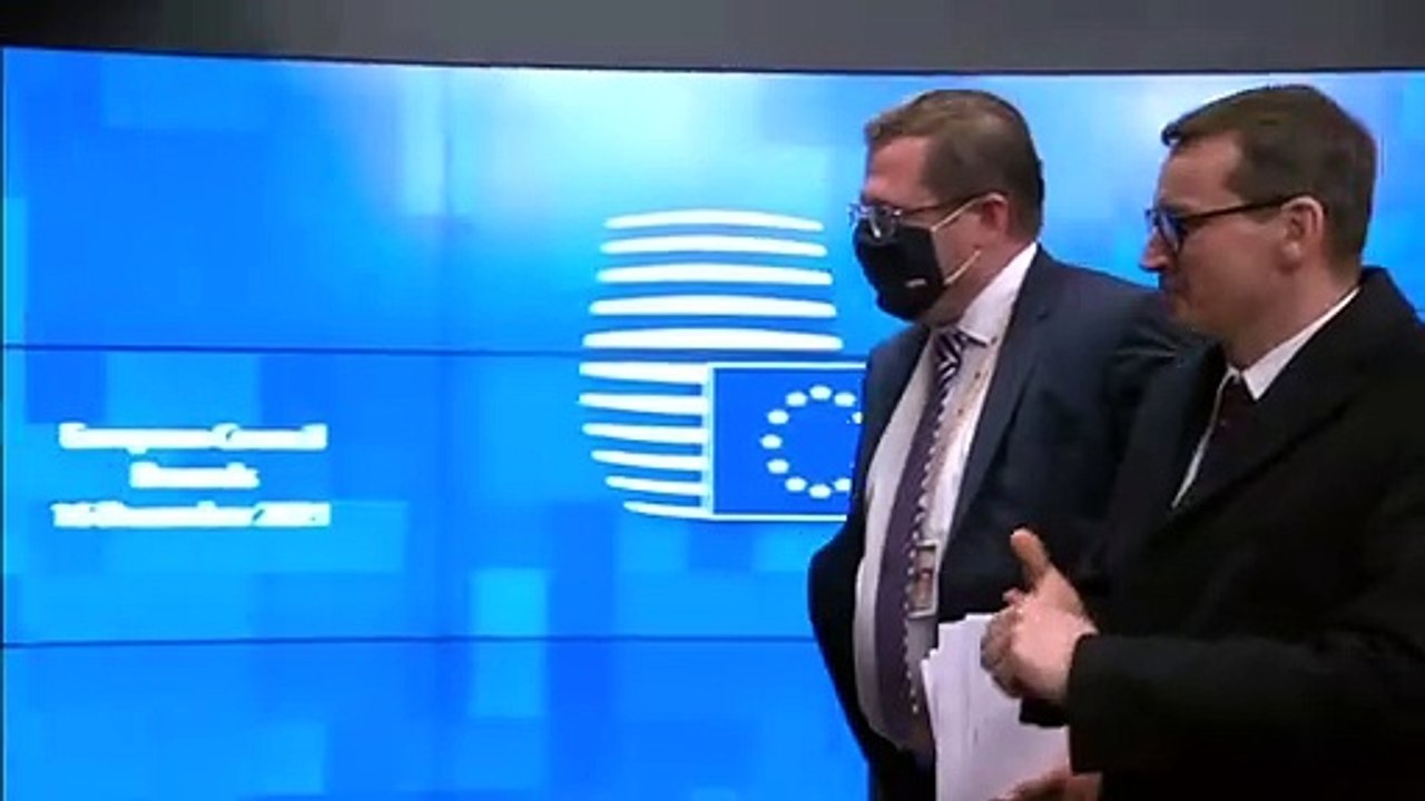 UE ameaça Rússia com 'graves consequências' em caso de agressão militar à Ucrânia