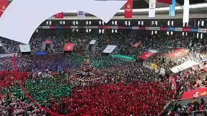 ...يحمل لونا نقدم باقة الألوان...