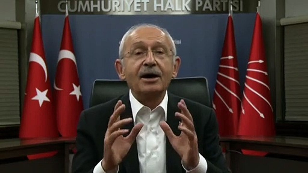 Kılıçdaroğlu, CHP'li belediyelerde uygulanacak asgari ücreti açıkladı