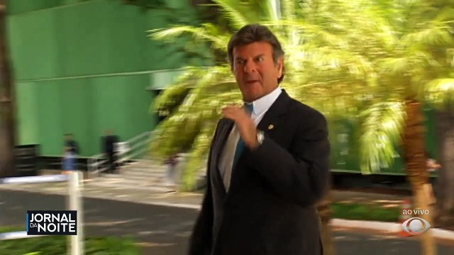 Caso Kiss: o presidente do STF mandou sustar qualquer possibilidade de habeas corpus aos quatro condenados pelo incêndio que matou 242 pessoas.