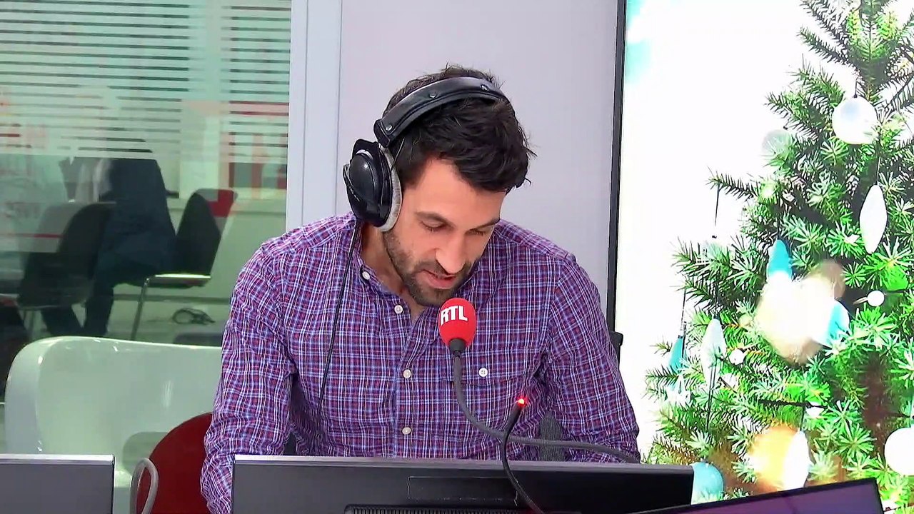Les infos de 8h - Automobile : + 33% en un an s...