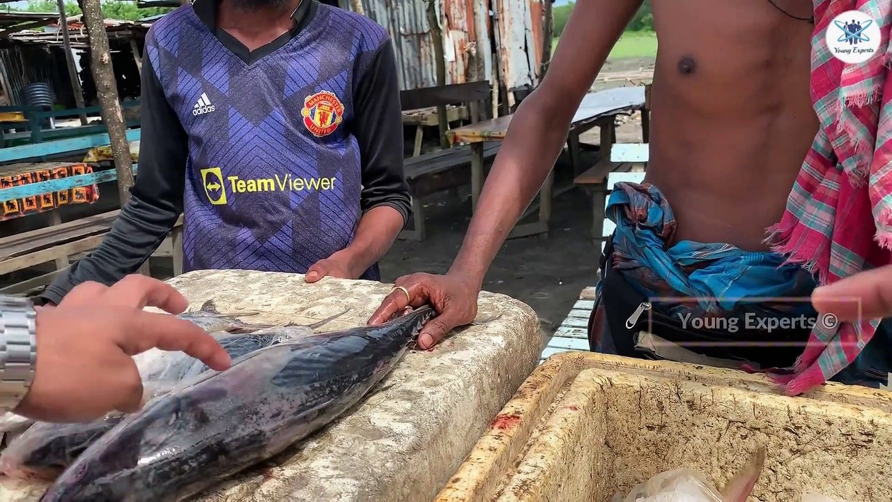 Sea Foods in Kuakata Sea Beach-কুয়াকাটার সামুদ্রিক খাবার