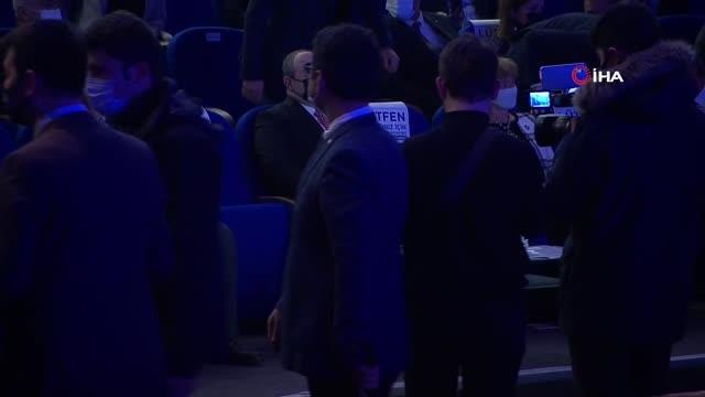 Sanayi ve Teknoloji Bakanı Mustafa Varank: İhracatımız Cumhuriyet tarihinde ilk kez yıllık bazda 220 milyar dolara ulaştı