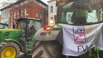 Manifestation des agriculteurs wallons devan l'Élysette à Namur