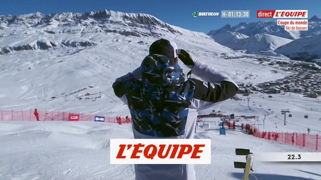 La chute de Laffont en finale du simple - Ski de bosses - CM (F)