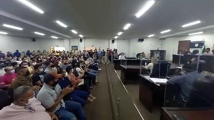 Vereadores aprovam projeto de funções gratificadas e rejeitam mudanças na estrutura administrativa