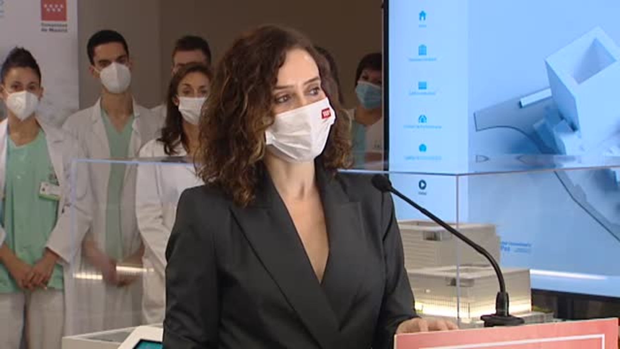 Ayuso advierte: "Vamos a vivir unas semanas complicadas con Omicron"