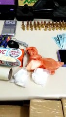 Polícia Civil prende acusado de tráfico e apreende veículos, drogas e pistola