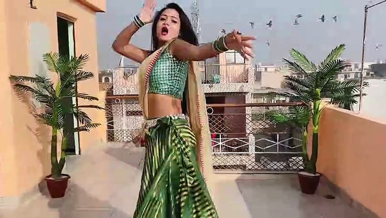 चंद्रो जब से हुई जवान - Chandro Jab Se Huyi Jawan | Kay D | Dance Cover By Neelu Maurya
