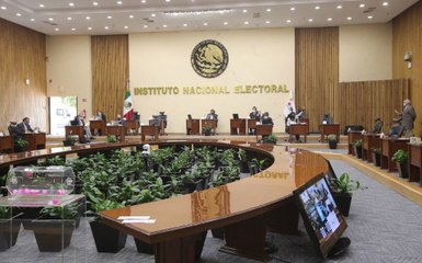 INE reparte 5 mil 821 mdp a partidos; Morena se queda con más de la tercera parte