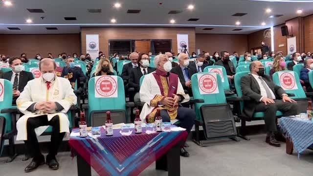 SBÜ Trabzon Tıp Fakültesi'nde akademik yıl açılış töreni yapıldı