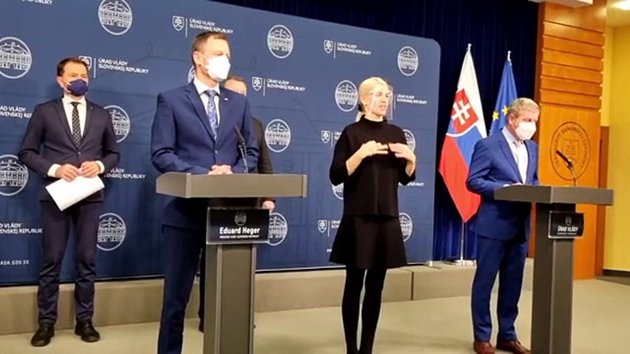 ZÁZNAM: Vláda: Zdravotníci dostanú jednorazovú odmenu 350 eur