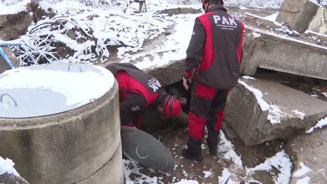 PAK'ın hassas burunlar ı arama kurtarma faaliyetleri için sıkı eğitimden geçiyor