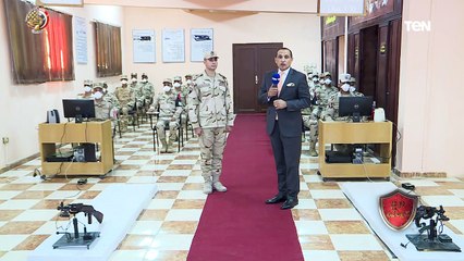 درع الوطن داخل أحد الفصول التعليمية وشرح مفصل لما يدرسه الطلبة