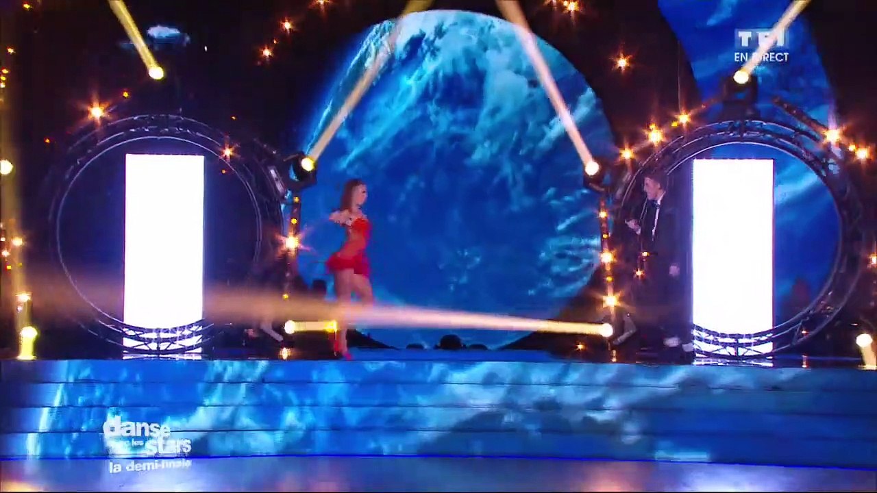 Danse avec les stars Saison 6 - Loïc Nottet enflamme les juges sur « Can You Feel It » (The Jackson Five) (EN)