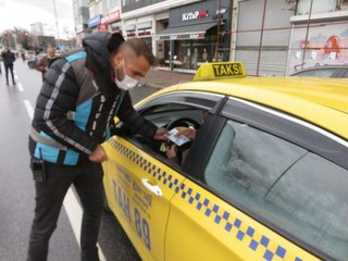 KADIKÖY'DE TAKSİCİLERE DENETİM
