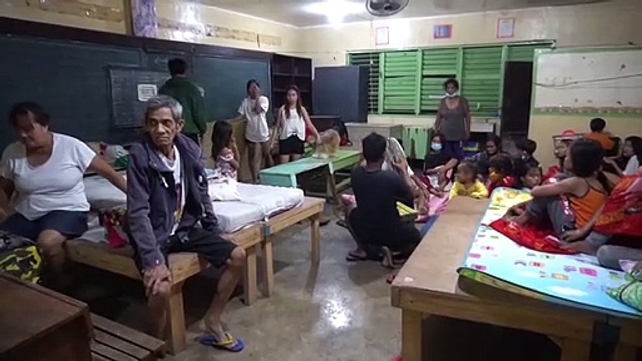 33 قتيلا وعشرات المفقودين في حصيلة جديدة لاعصار...
